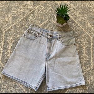 Vintage Levi's 550 Mom Jean Shorts